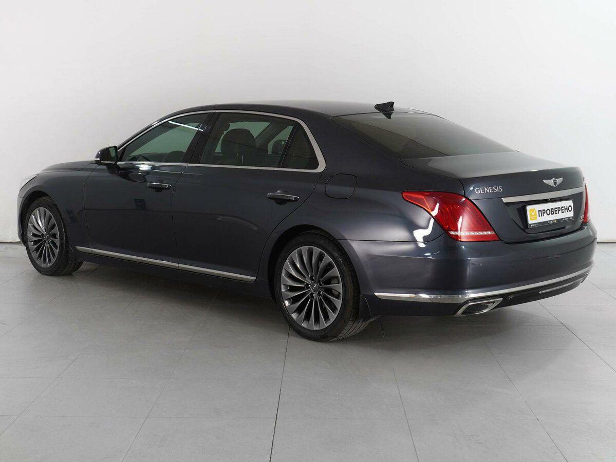 Genesis G90, 2018