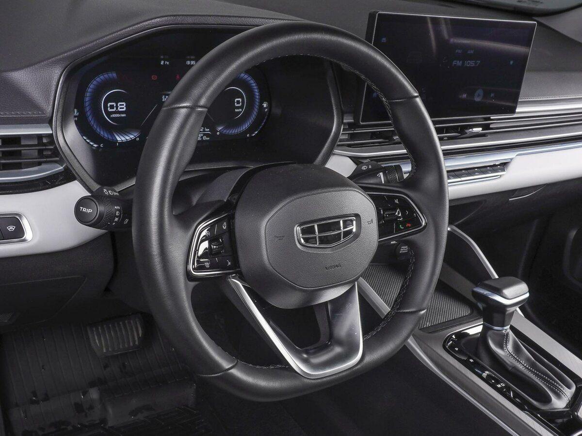 Geely Emgrand, 2025