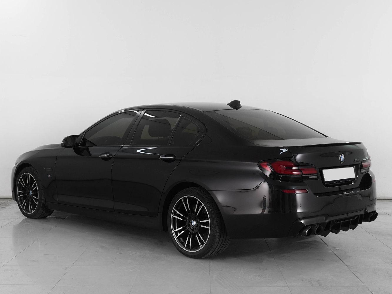 BMW 5 серии, 2015