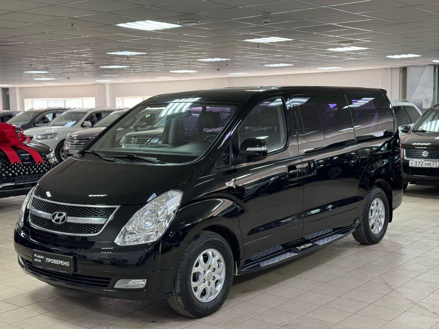 Hyundai Grand Starex