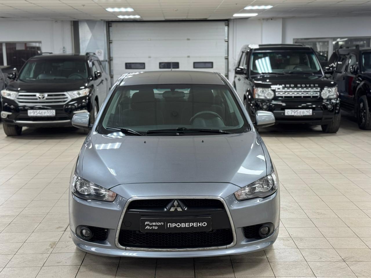 Mitsubishi Lancer