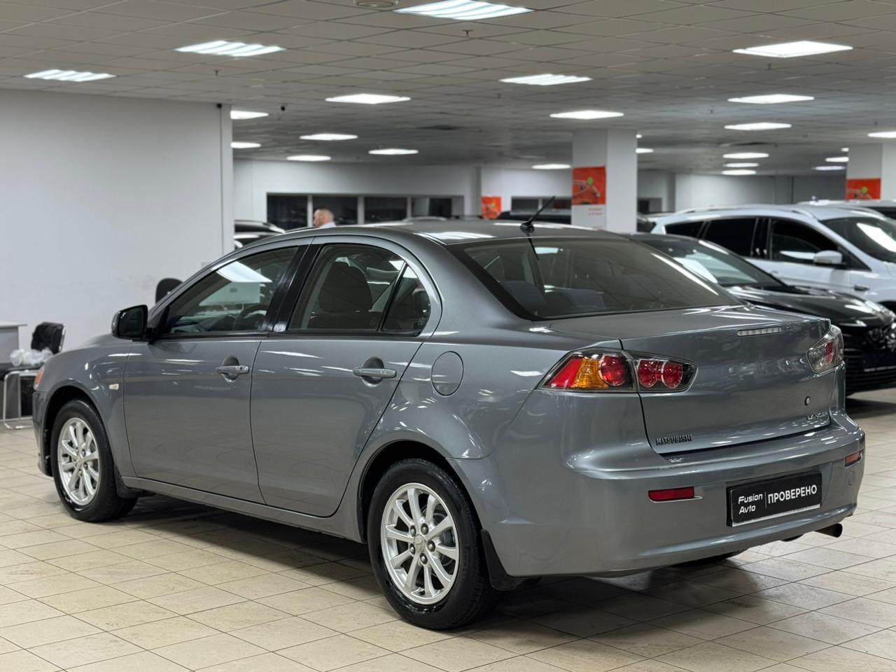 Mitsubishi Lancer