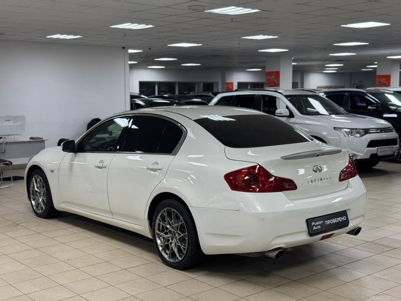 Infiniti G