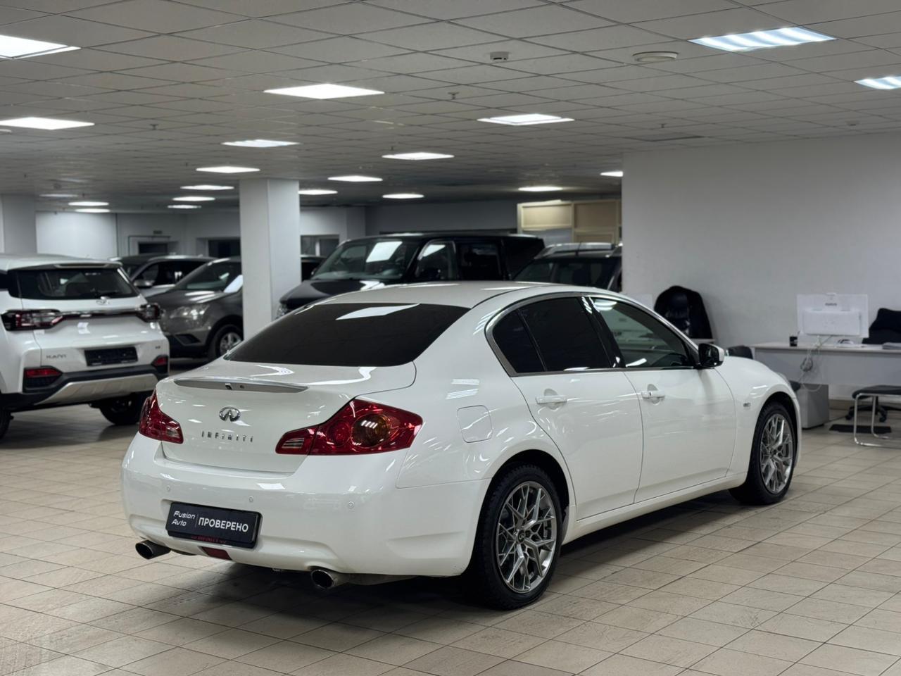 Infiniti G