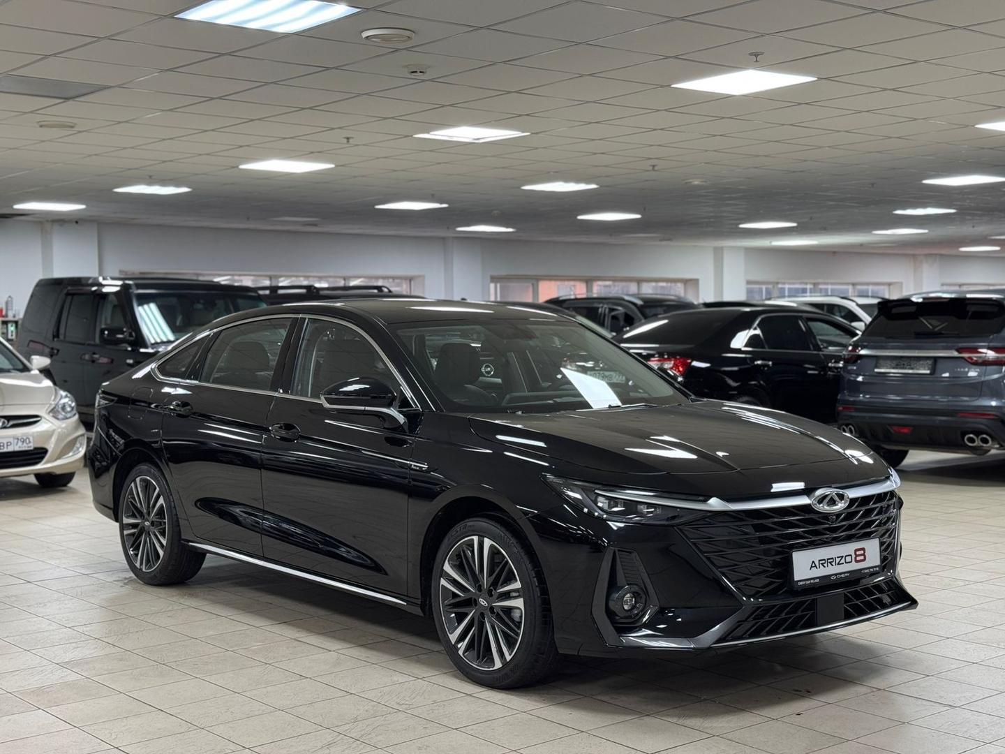 Chery Arrizo 8