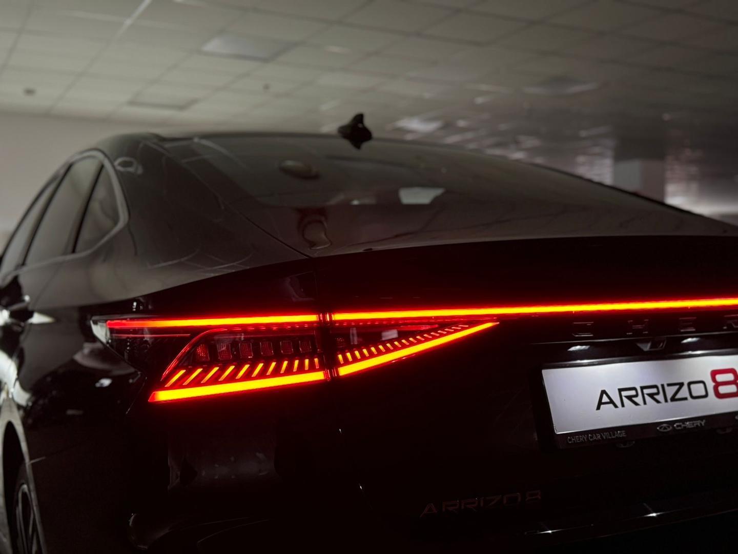 Chery Arrizo 8
