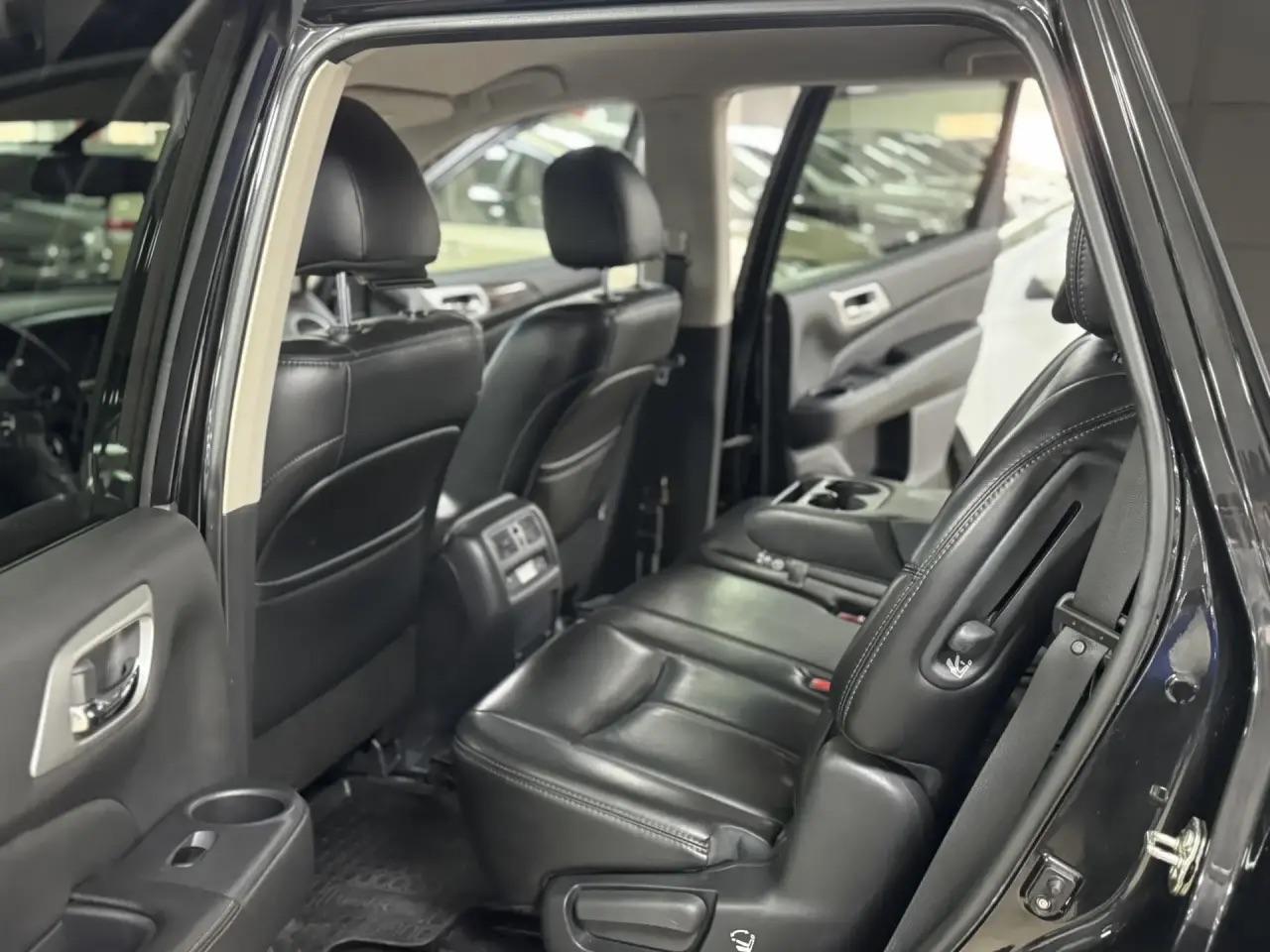 Nissan Pathfinder