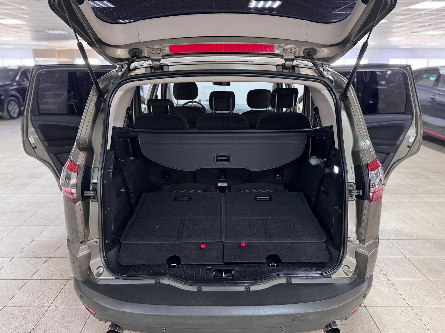Ford S-MAX