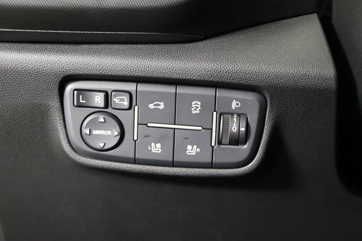 фото автомобиля 12