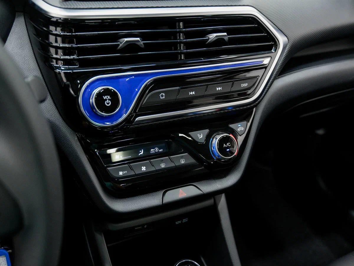 фото автомобиля 7