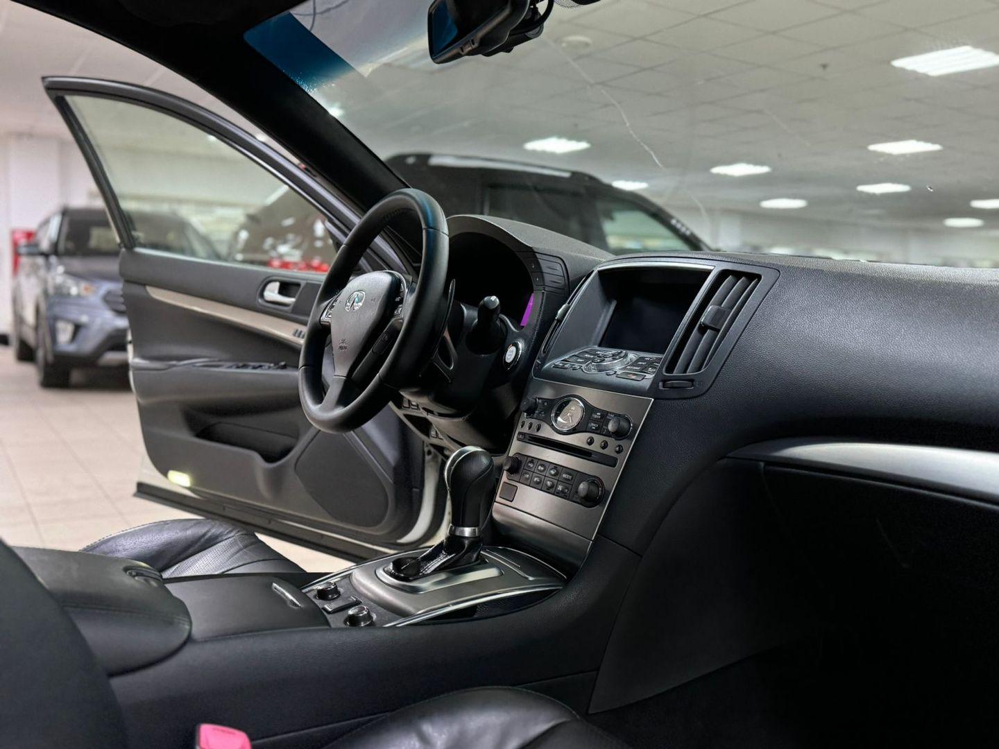 Infiniti G