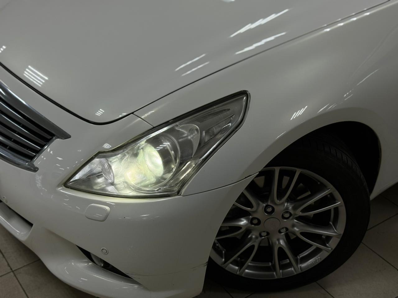 Infiniti G