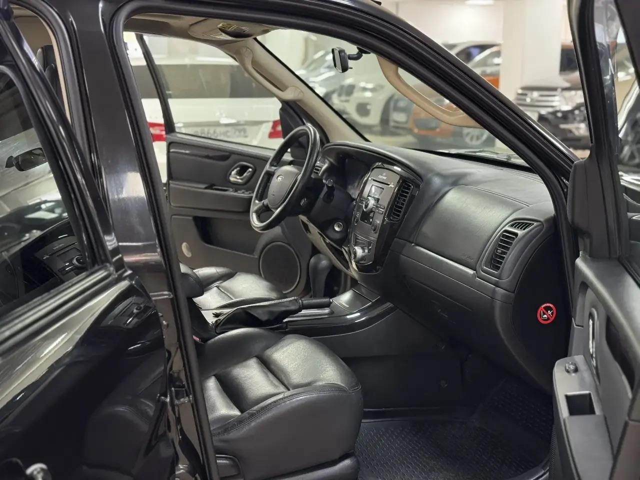 Ford Escape