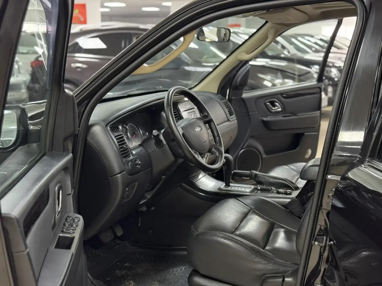 Ford Escape