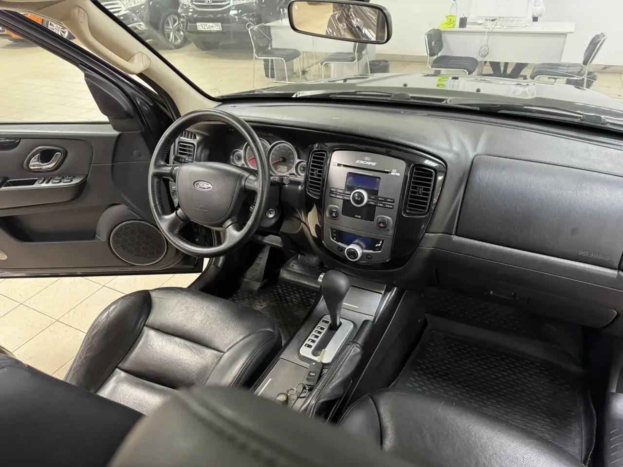 Ford Escape
