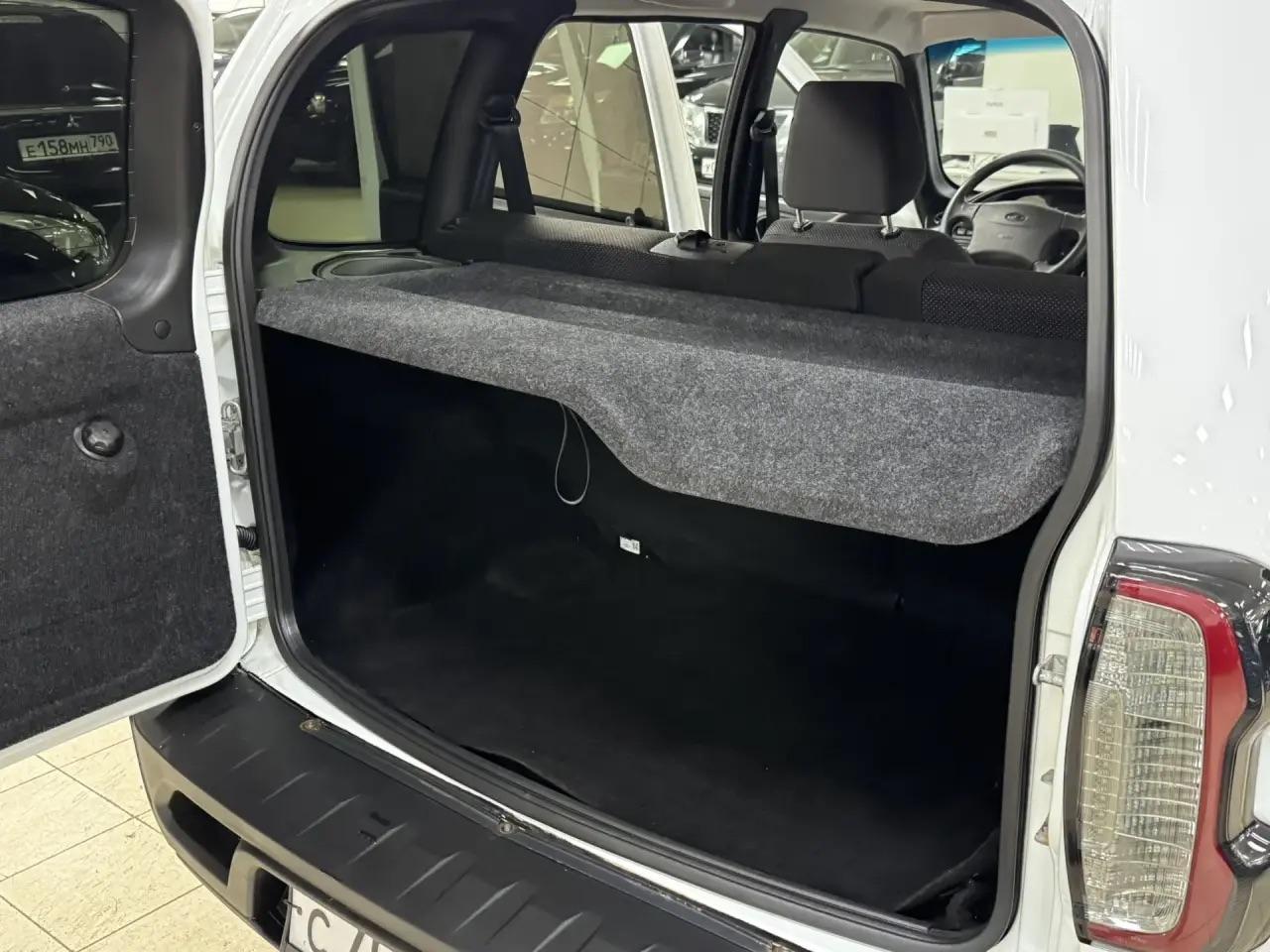 LADA (ВАЗ) Niva Travel