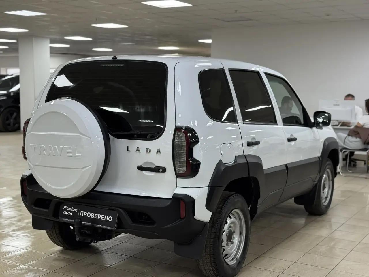 LADA (ВАЗ) Niva Travel