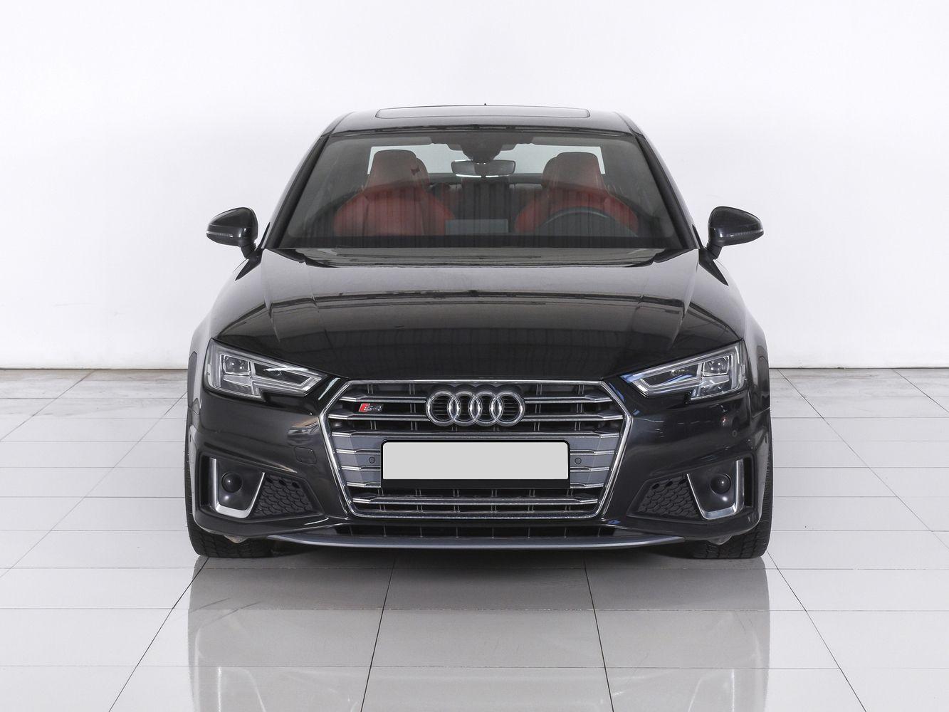 Audi A4, 2019