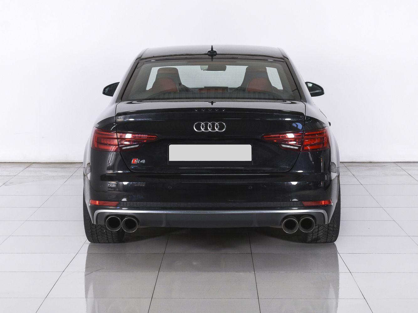 Audi A4, 2019