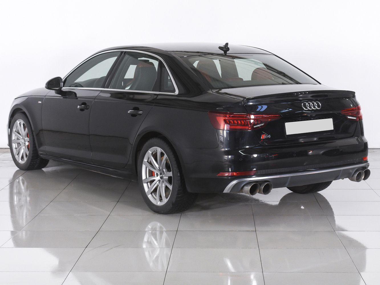 Audi A4, 2019