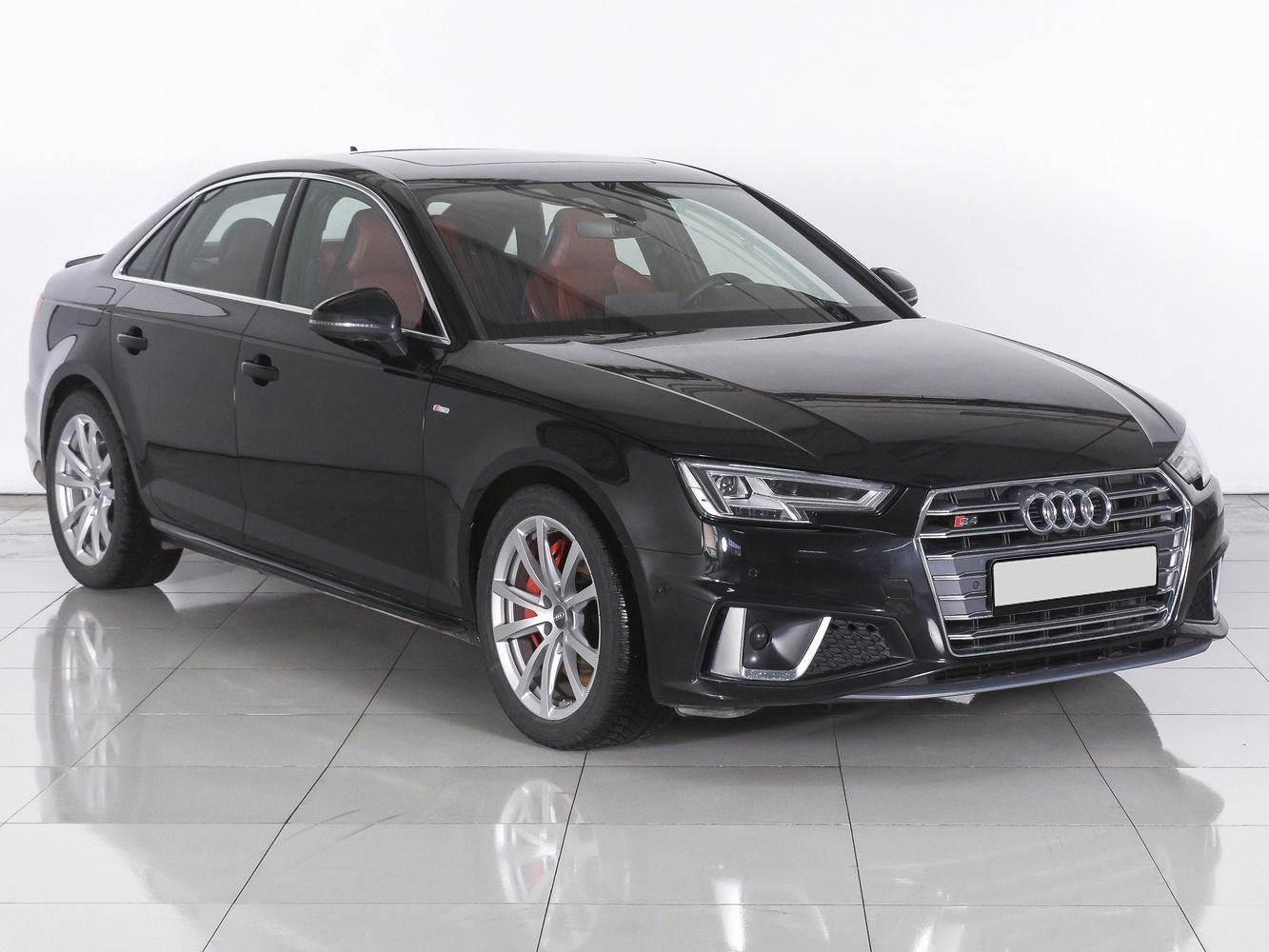 Audi A4 2019