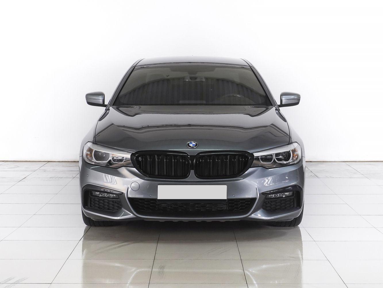 BMW 5 серии, 2020