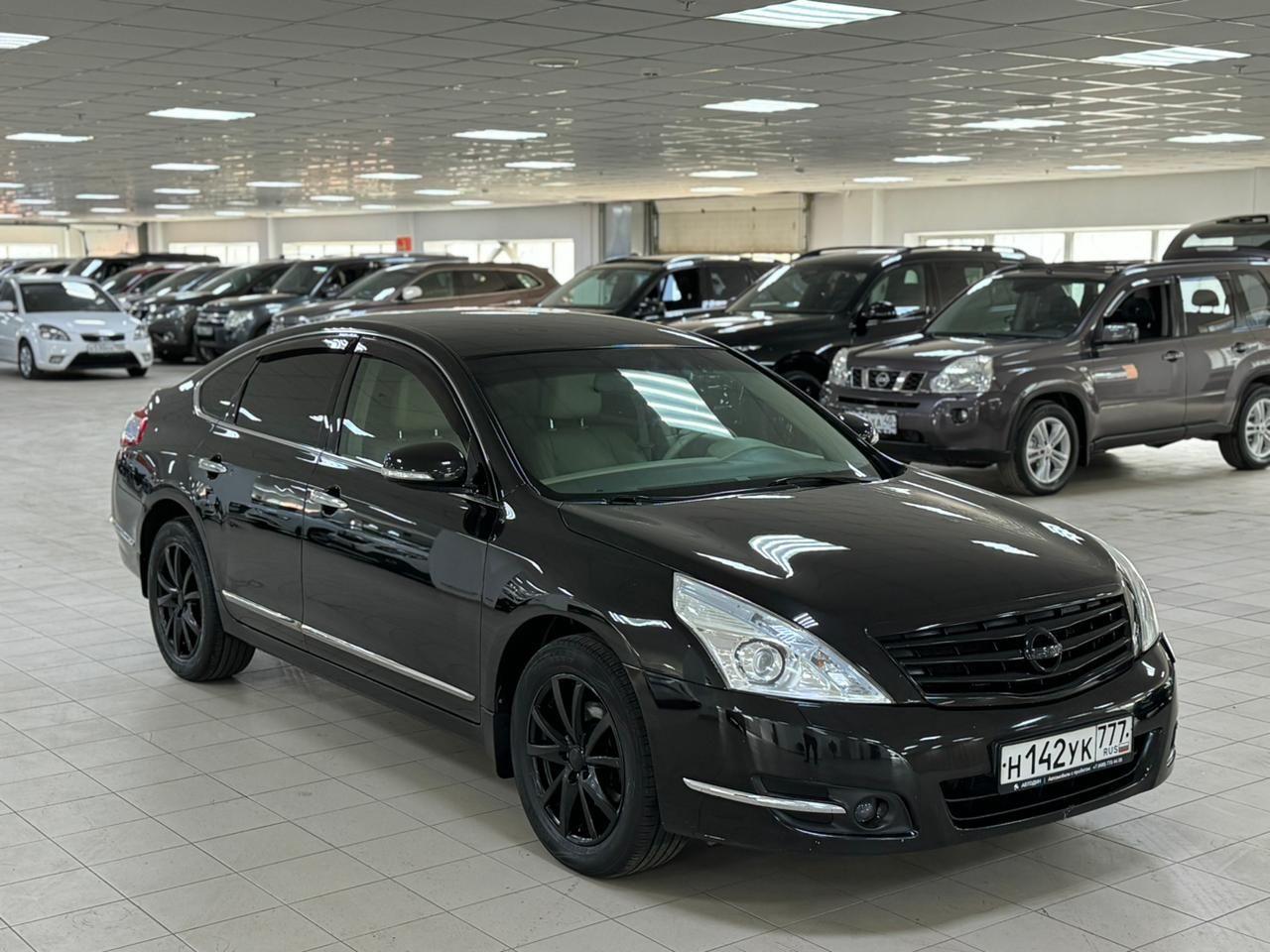 Nissan Teana