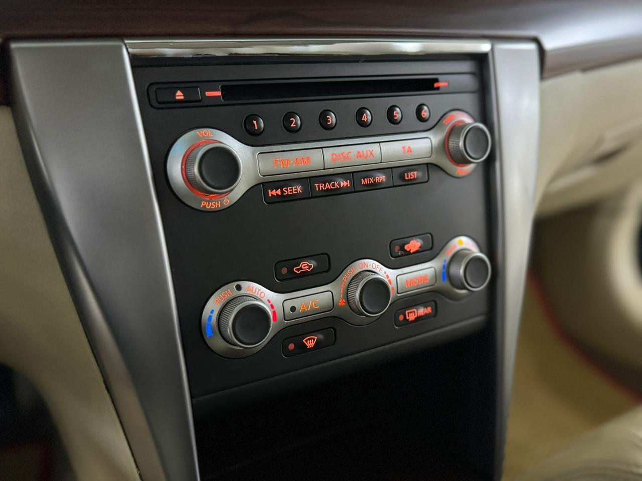 Nissan Teana