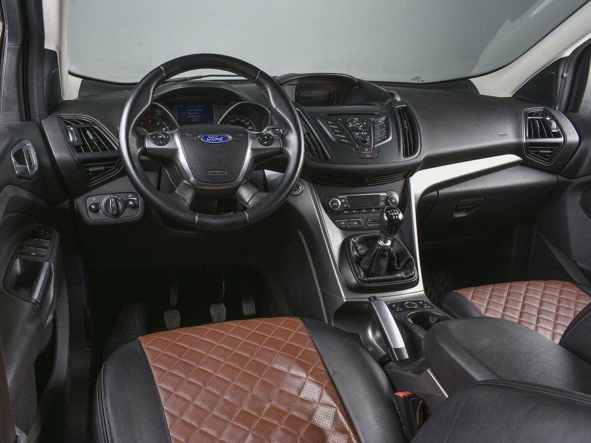 Ford Kuga, 2014