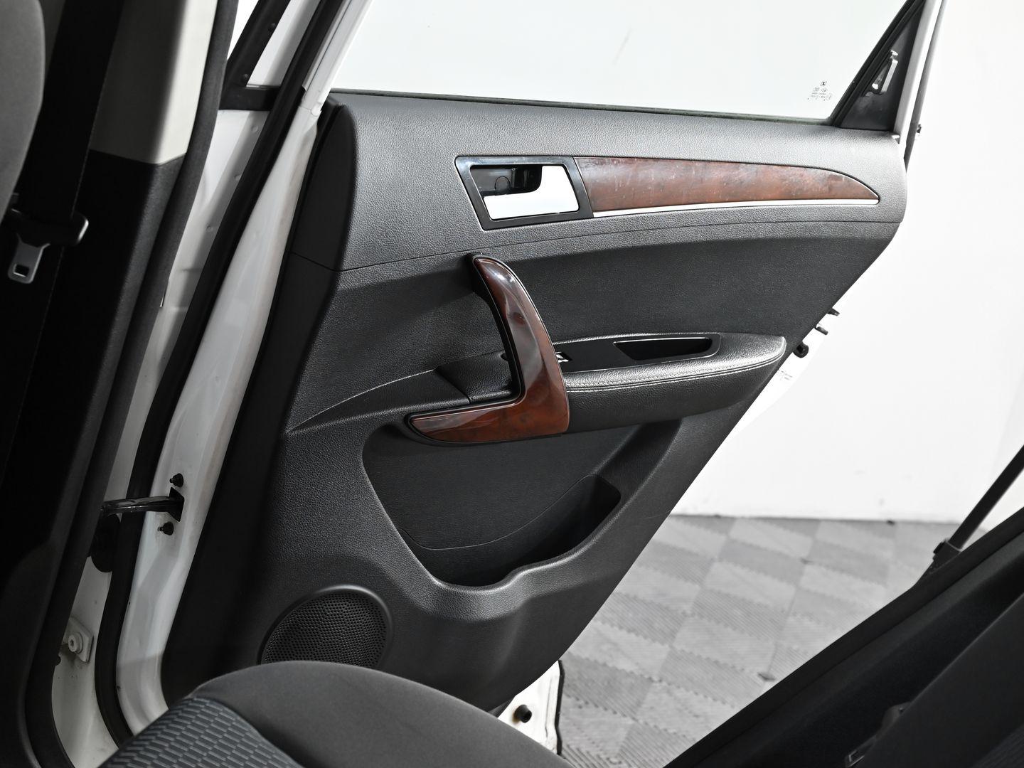 фото автомобиля 12