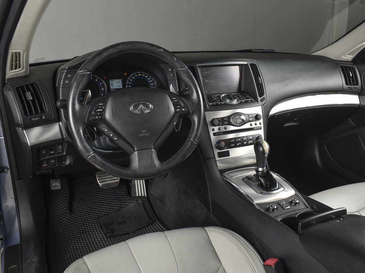 Infiniti G, 2011