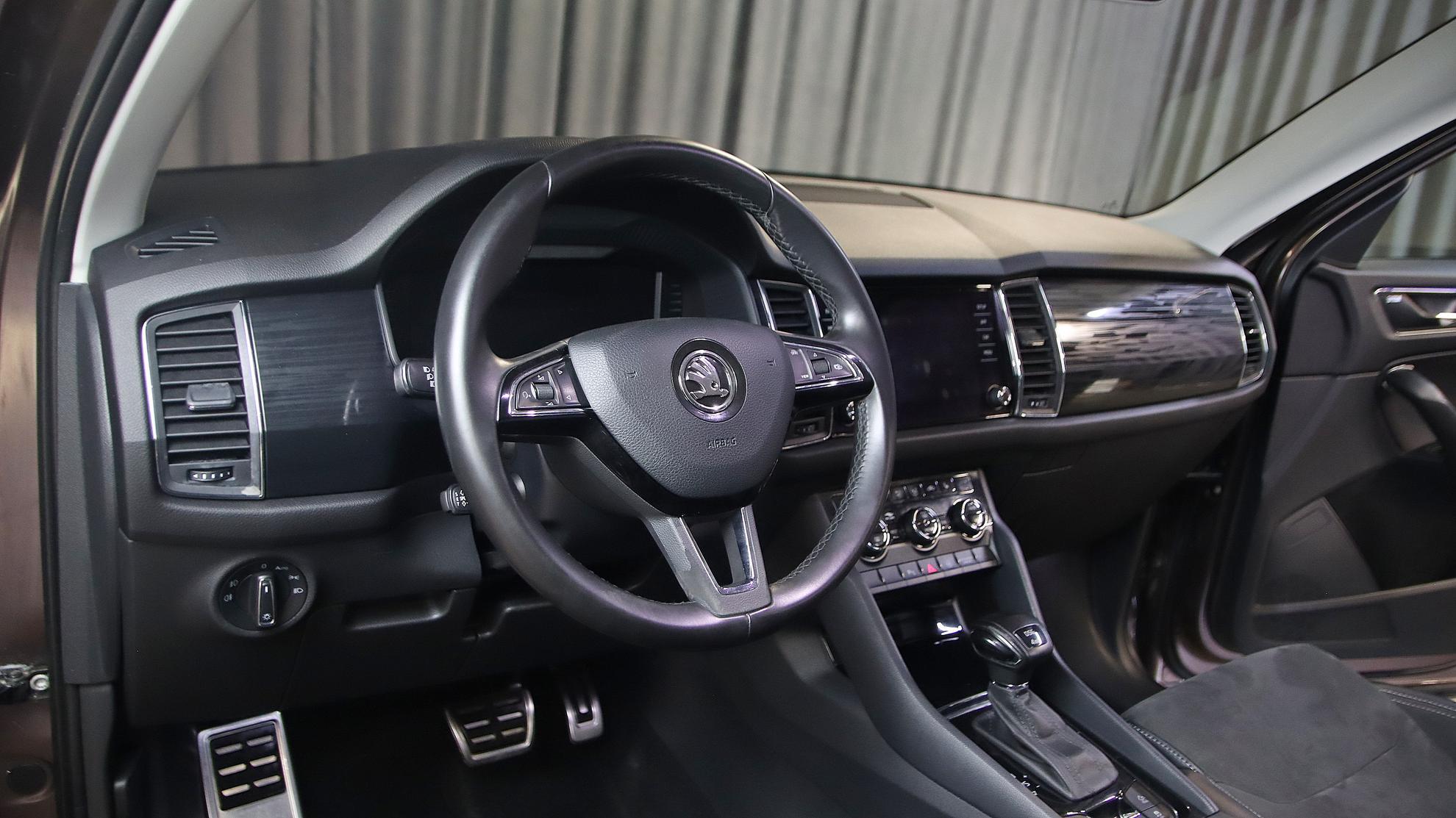 фото автомобиля 7