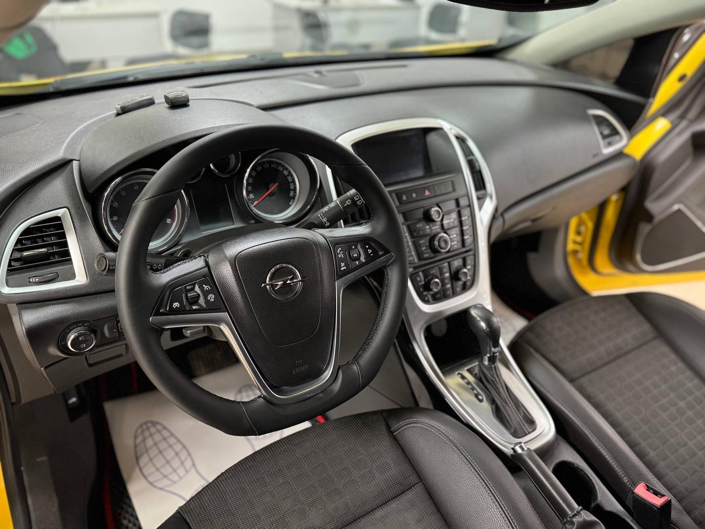Opel Astra