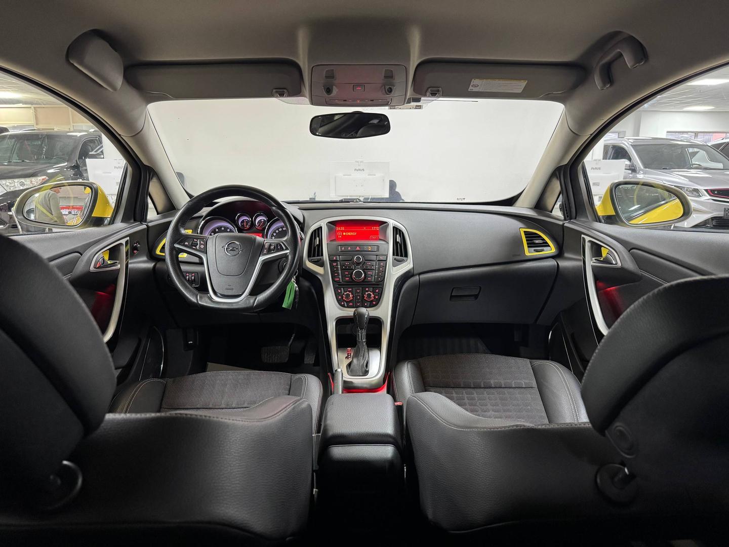 Opel Astra