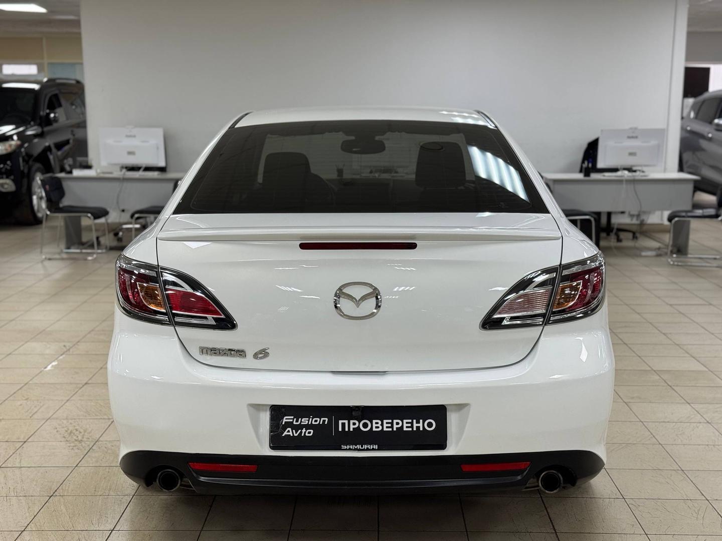 Mazda 6