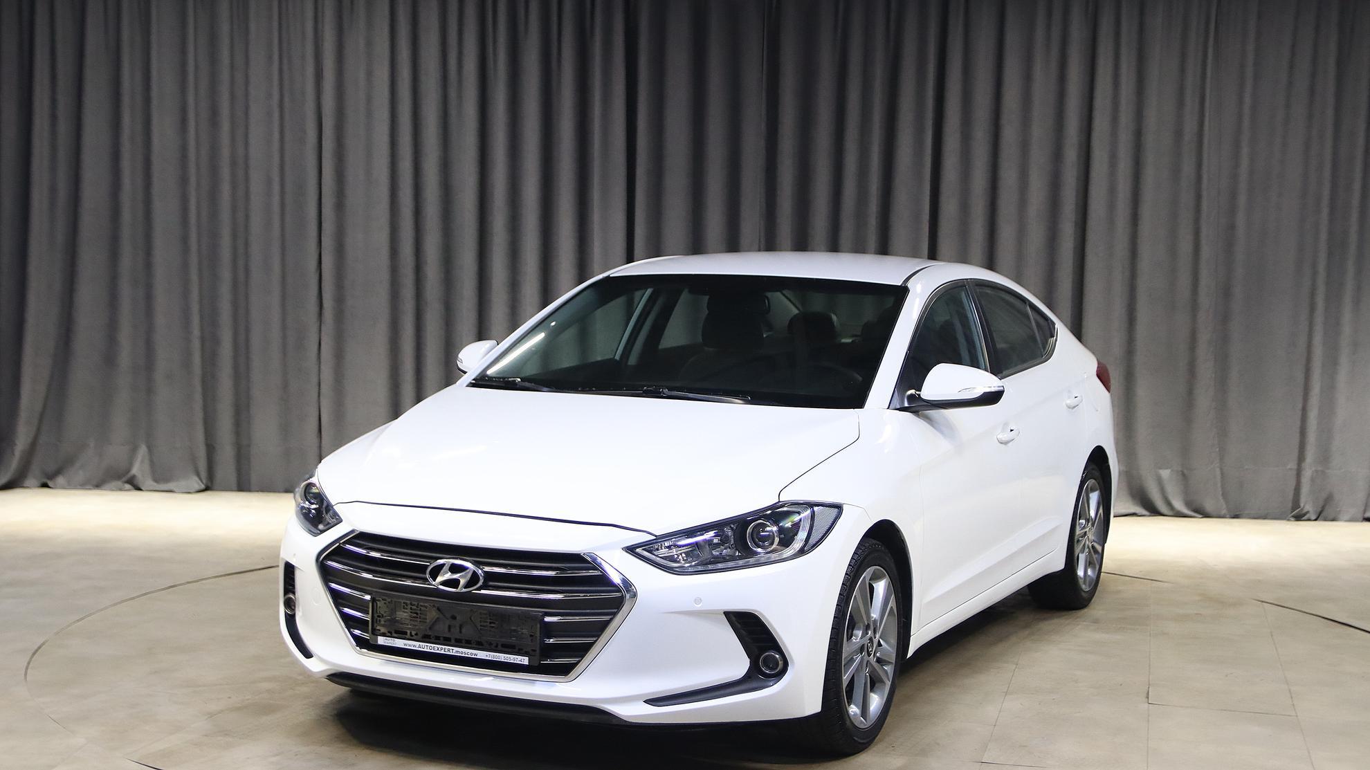 Hyundai Elantra, фото 1