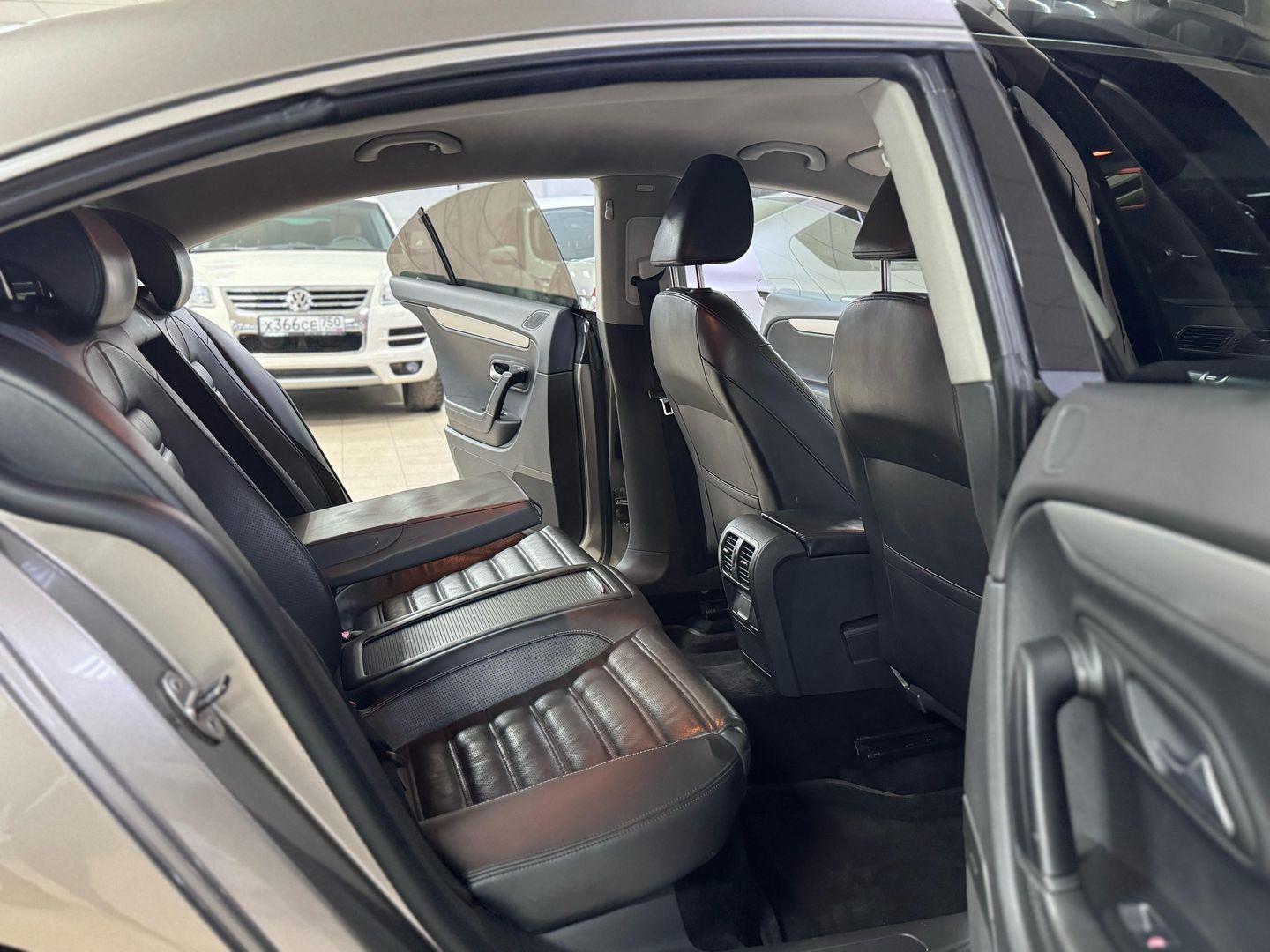 Volkswagen Passat CC