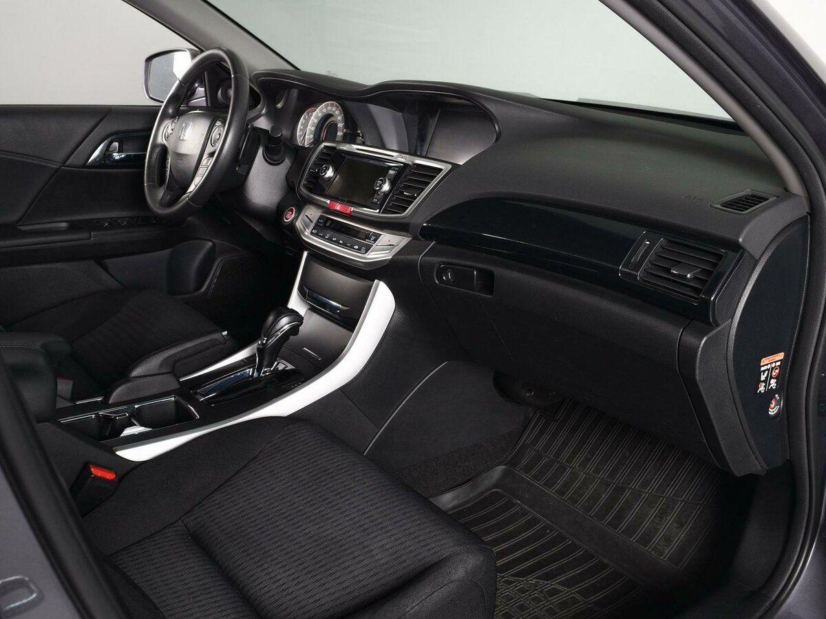 Honda Accord, 2013