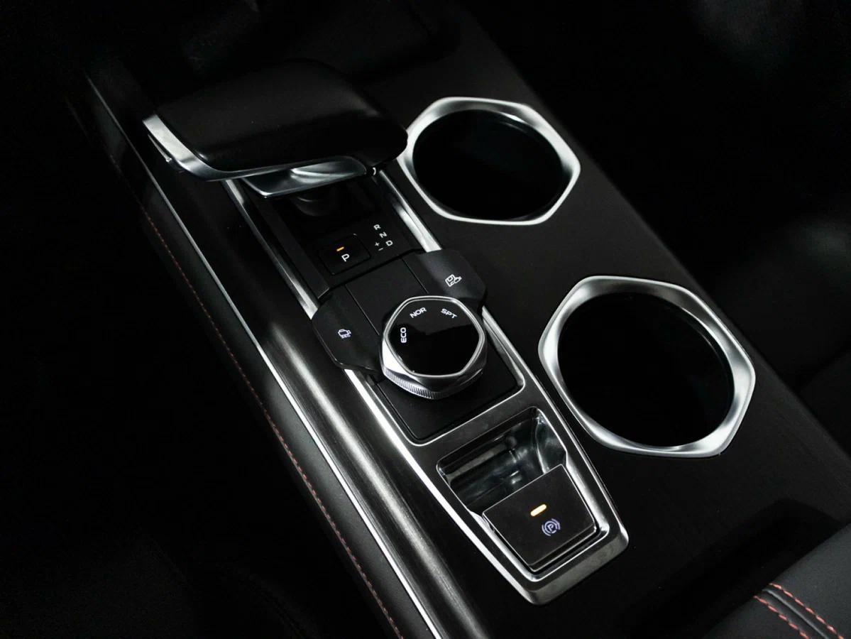фото автомобиля 10