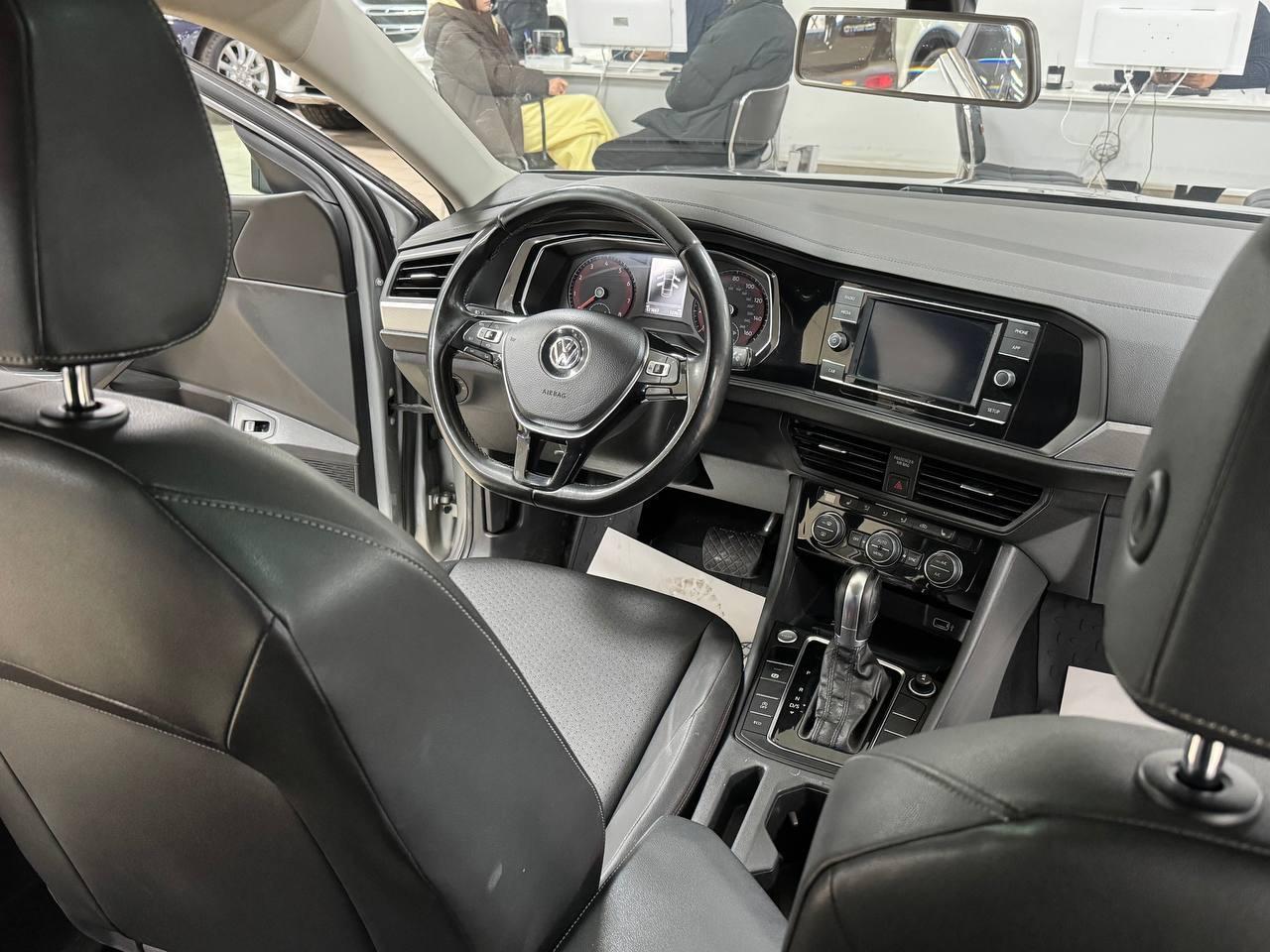 Volkswagen Jetta