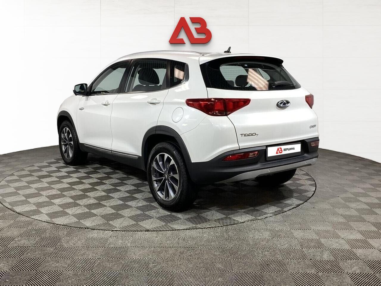 фото автомобиля 3