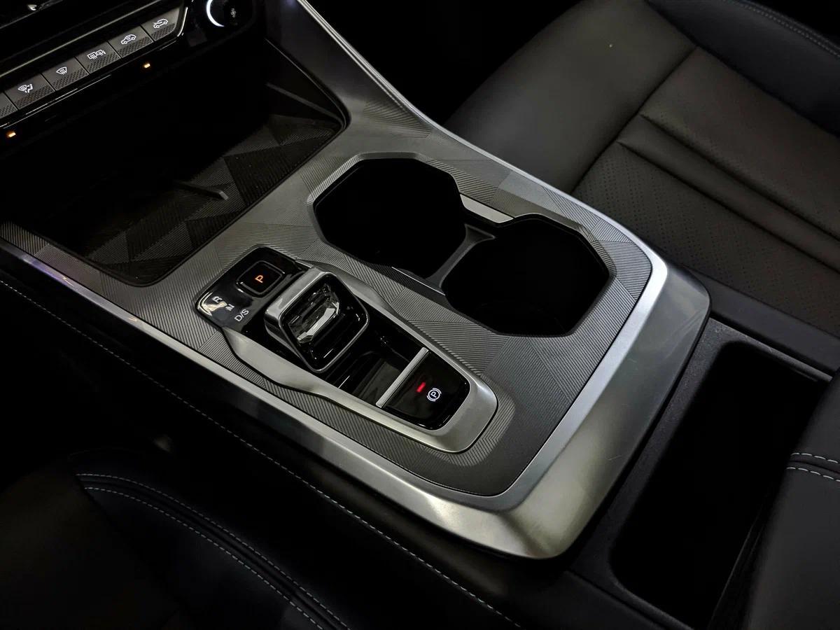 фото автомобиля 12