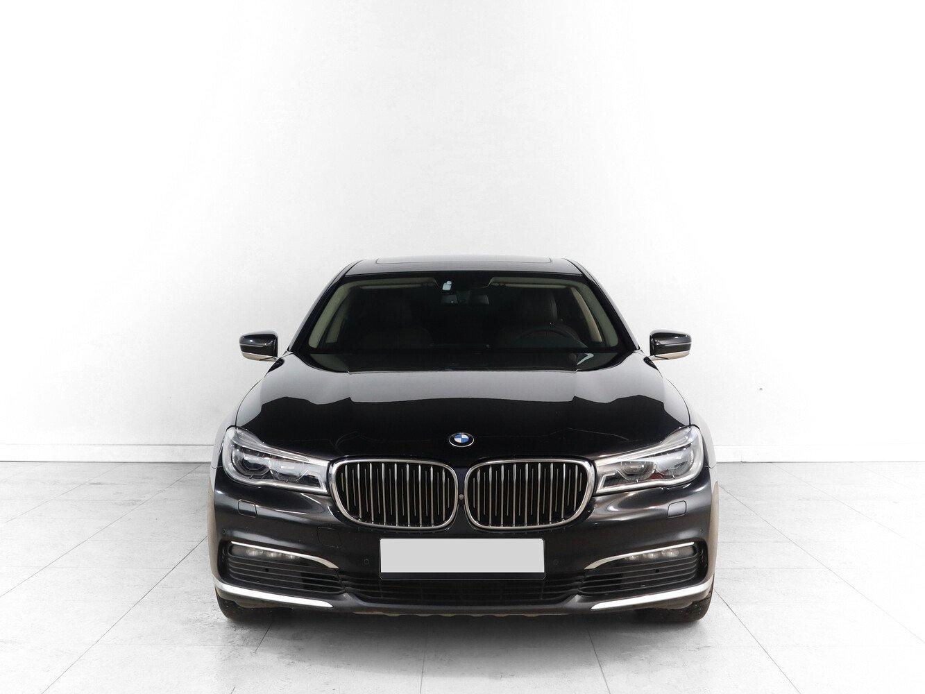 BMW 7 серии, 2018