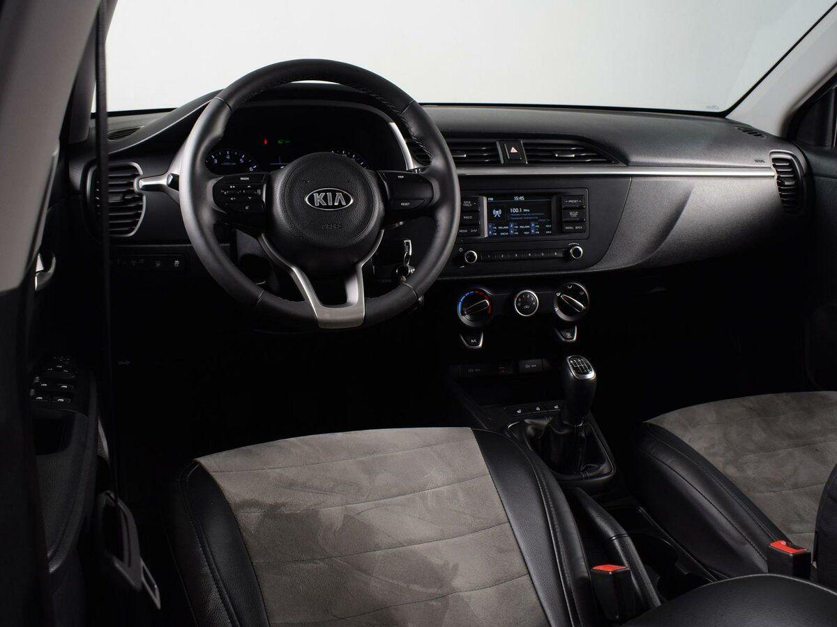 Kia Rio, 2022