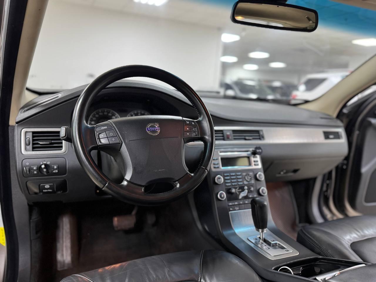 Volvo XC70