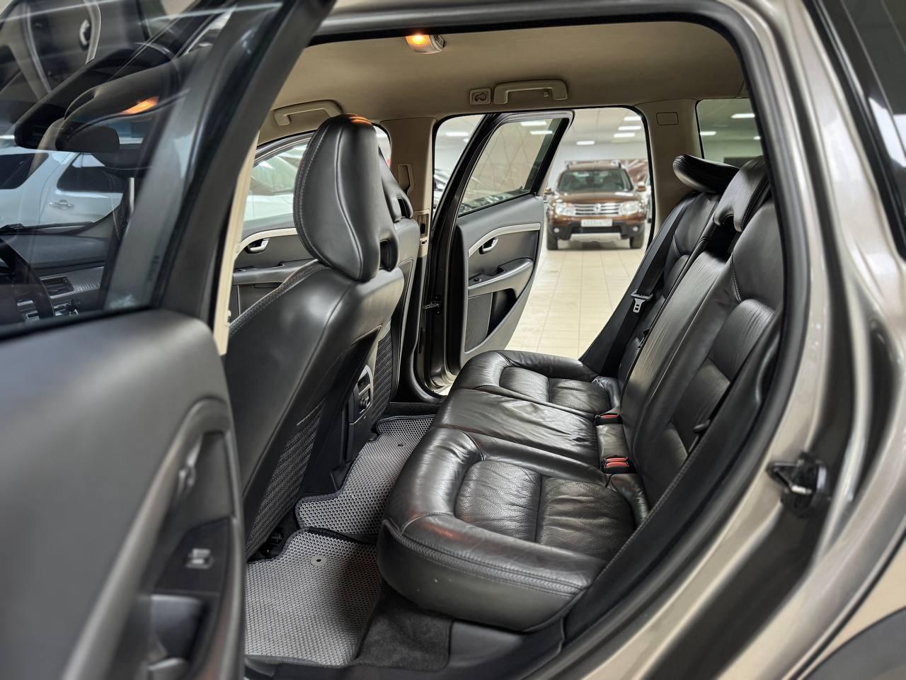 Volvo XC70