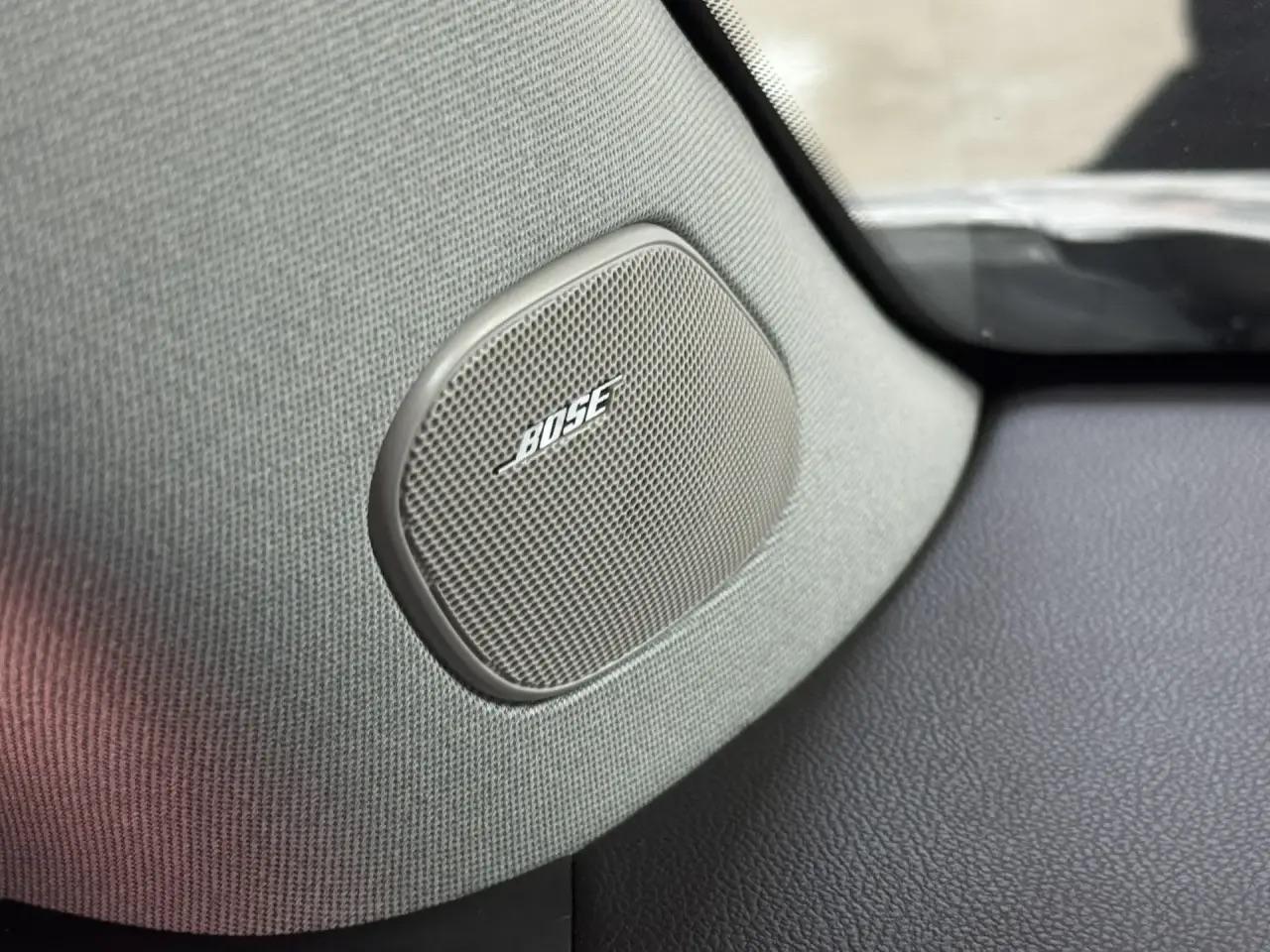 Cadillac SRX
