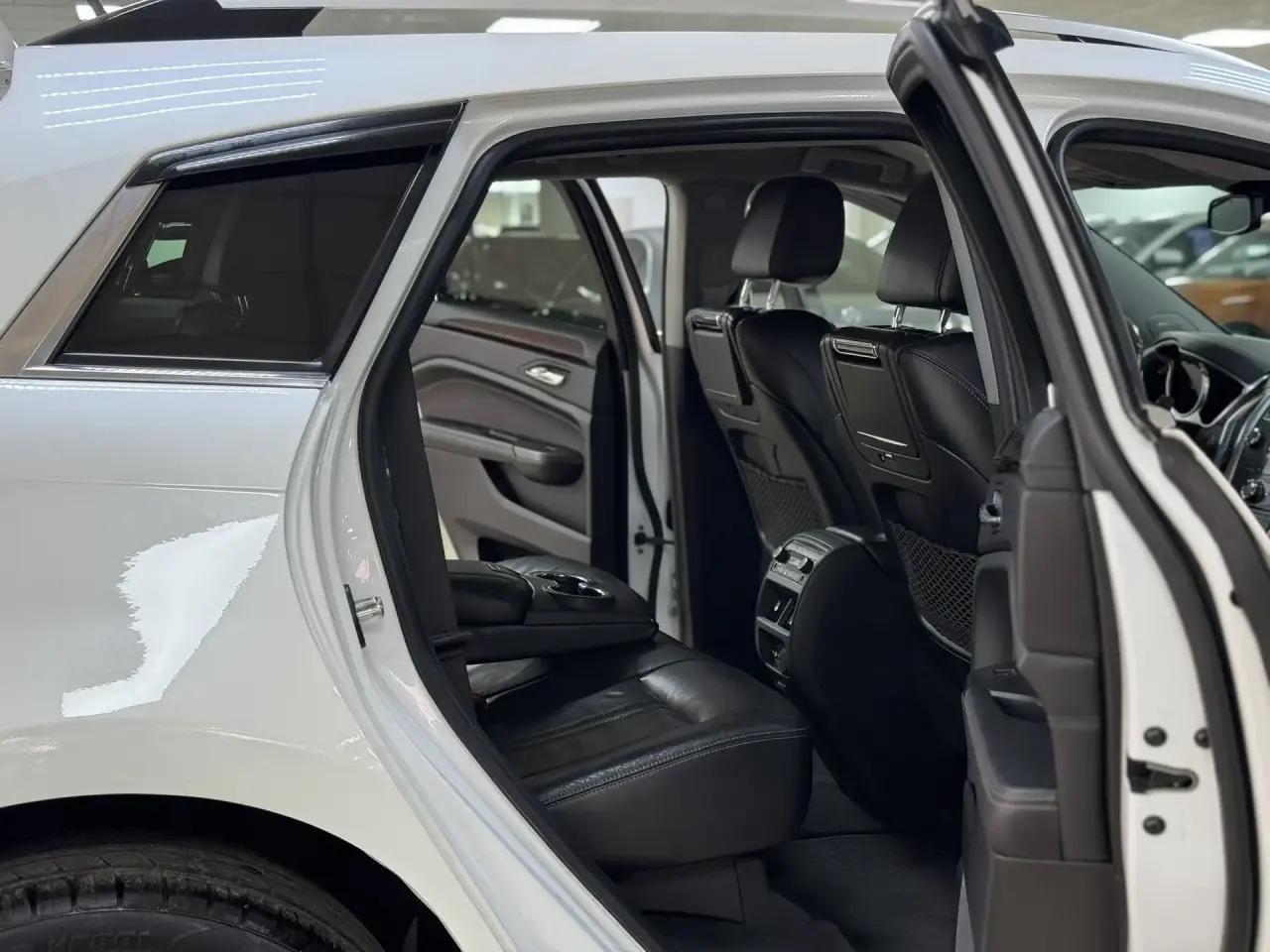 Cadillac SRX