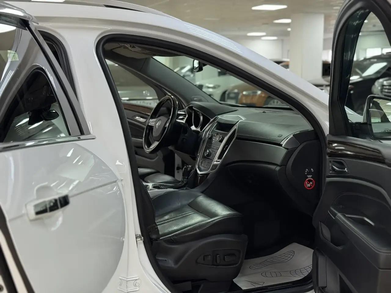 Cadillac SRX
