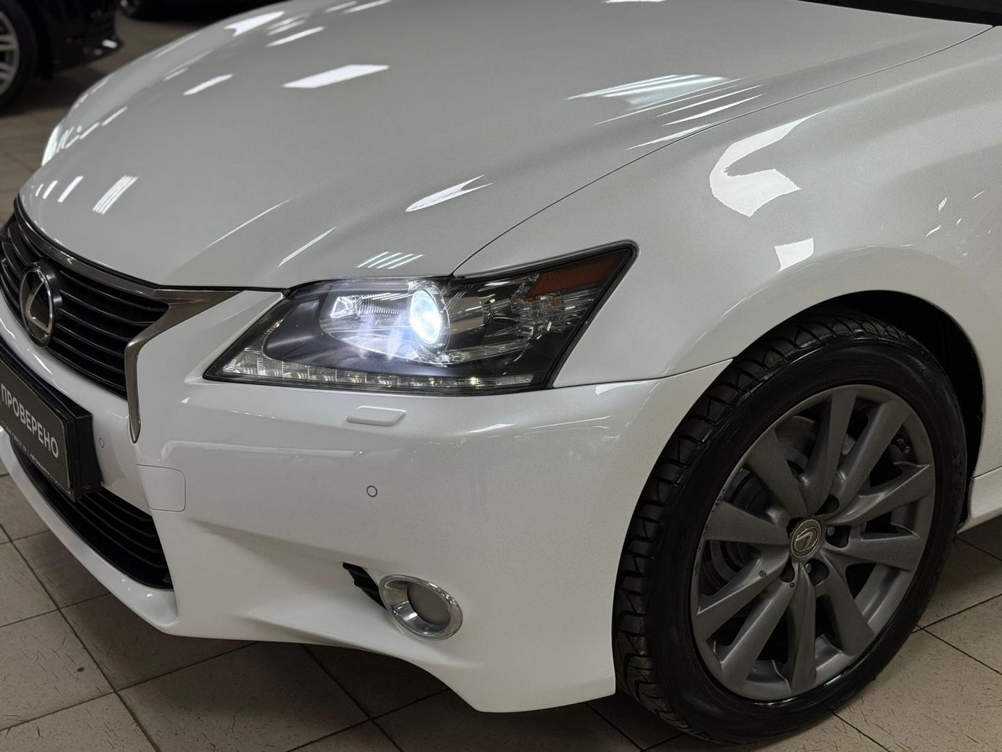 Lexus GS
